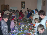 Adventi koszor�k�t�s Rah�n